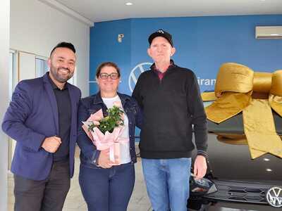 Morador de Nova Laranjeiras ganha carro 0 km em promoção da Volkswagen “Fevereiro da Sorte”